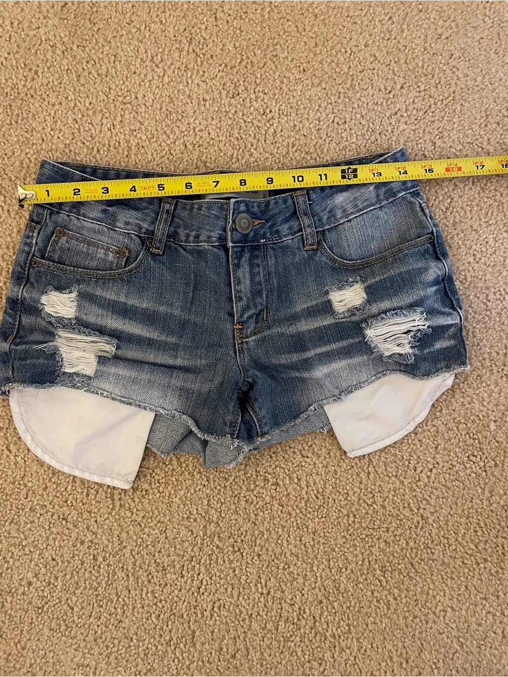 New Pradise low waist Distressed Denim Cutoff Shorts size 3